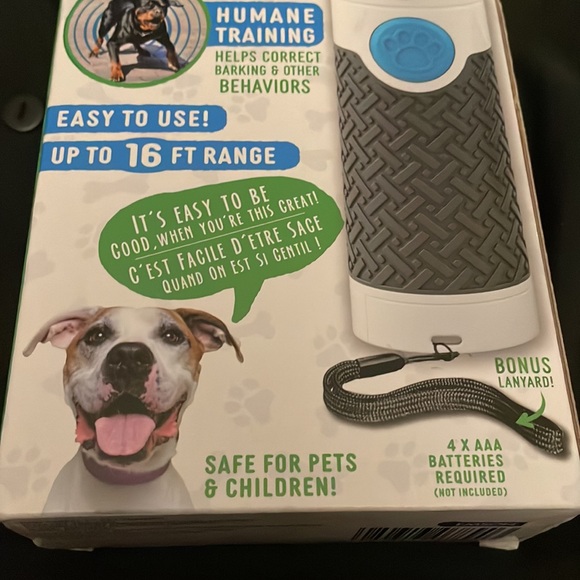 Paw Perfect Pet Trainer w/light - Picture 3 of 6